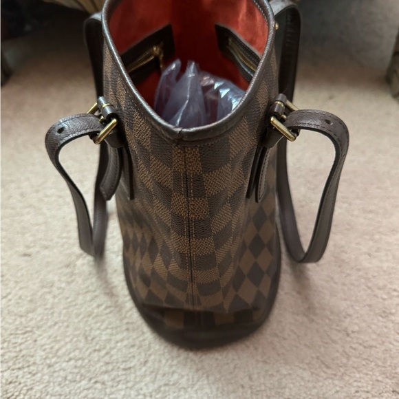 Louis Vuitton bucket bag - Picture 3 of 17